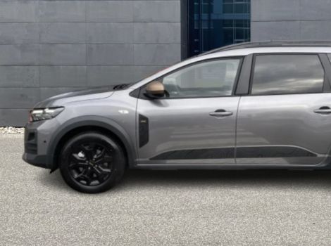 Dacia JOGGER ECO-G 120 AUTO EXTREME 7 PLACES AVEC PACK CONDUITE CAMERA MULTIVUE EXTENDED GRIP ET PACK HIVER