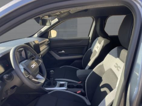 Dacia DUSTER NOUVEAU 4X2 ECO-G 120 CH JOURNEY AVEC CHARGEUR SMARTPHONE INDUCTION