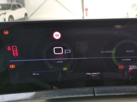 Peugeot 5008 HYBRID 145 BVA E-DCS6 7PL GT