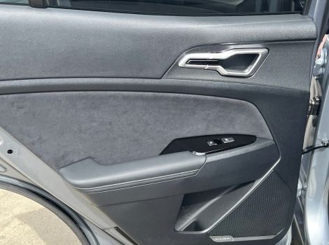 Kia SPORTAGE 1.6 T-GDI 180 CH MHEV GT-LINE PREMIUM DCT7 4WD AVEC SYSTEME AUDIO HARMAN/KARDON TOIT PANO JA19 ET TABLEAU DE BORD SUPERVISION 12.3"