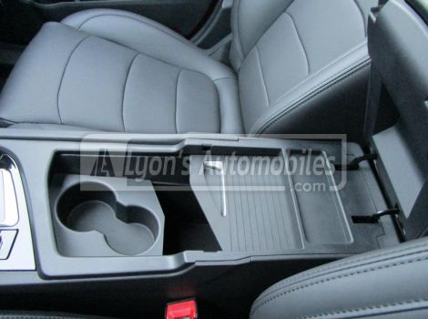 Seres 3 LUXURY 163 CH 120kW SUREQUIPEE AVEC TOIT OUVRANT PANORAMIQUE AUTONOMIE 329 KM