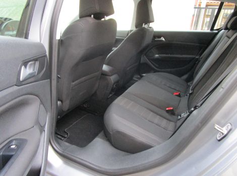 Peugeot 308 110 CH ALLURE GPS AVEC RADARS AVANT/ARRIERE ET CAMERA DE RECUL