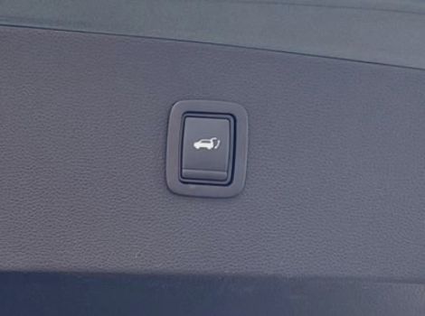 Dacia BIGSTER 155 CH HYBRID JOURNEY AVEC PACK HIVER ACCES MAIN LIBRE PACK PARKING JA19 ET HAYON ELECTRIQUE