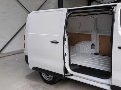 Citroën JUMPY FOURGON XL DIESEL 150 CH AUTOMAT AVEC PACK CHANTIER ET PACK CONNECTIVITE ET MODUWORK