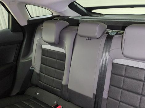 Citroën C4 HYBRIDE 145 CH BVA E-DCS6 PLUS AVEC CAMERA DE RECUL ET NAVI