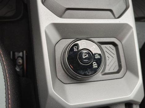 Dacia DUSTER NOUVEAU 4X4 HYBRID-G 150 CH EXTREME AVEC PACK CITY ET PACK COLD