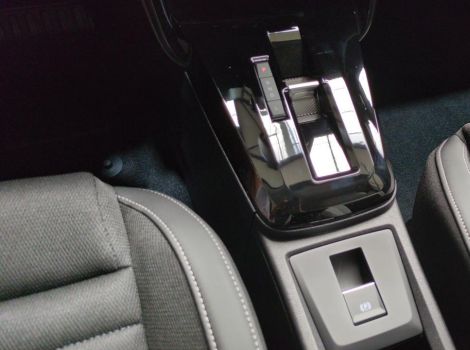 Citroën C3 AIRCROSS NOUVEAU HYBRIDE 145 CH BVA E-DCS6 7PL MAX