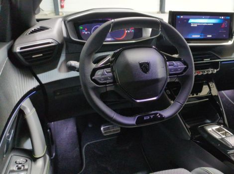 Peugeot 2008 HYBRID 145 BVA E-DCS6 GT AVEC PACK DRIVE ASSIST PLUS