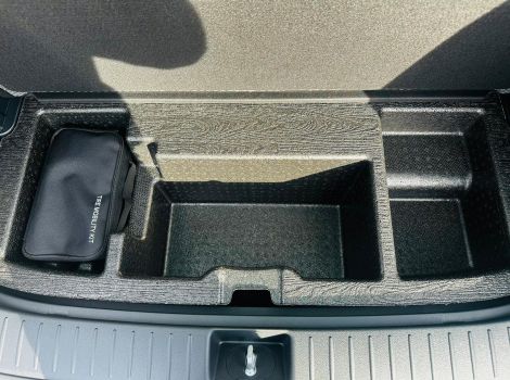 Kia SPORTAGE 1.6 T-GDI 150 CH MHEV DCT7 STYLE PACK AVEC NAVIGATION JANTES ALU 18 TABLEAU DE BORD SUPERVISION 12.3"