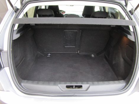 Peugeot 308 110 CH ALLURE GPS AVEC RADARS AVANT/ARRIERE ET CAMERA DE RECUL