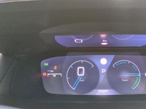 Peugeot 2008 HYBRID 145 BVA E-DCS6 GT AVEC PACK DRIVE ASSIST PLUS ET CAMERA 360