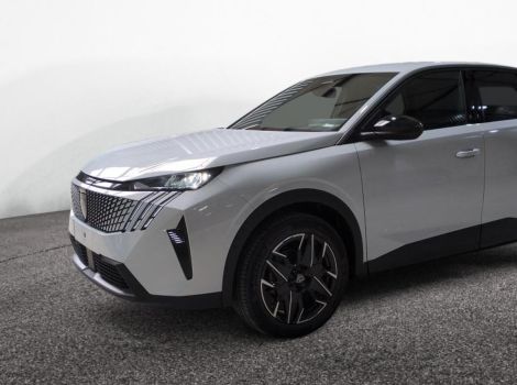 Peugeot 3008 HYBRID 145 BVA E-DCS6 ALLURE AVEC JANTES 19 ET NAVI