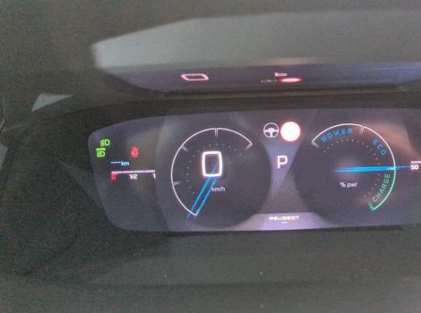 Peugeot 208 HYBRID 145CH BVA E-DCS6 GT AVEC NAVI ET CAMERA 360 ET DRIVE ASSIST PLUS