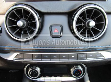 Seres 3 LUXURY 163 CH 120kW SUREQUIPEE AVEC TOIT OUVRANT PANORAMIQUE AUTONOMIE 329 KM