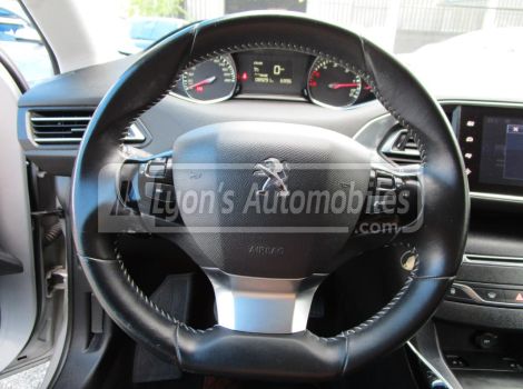 Peugeot 308 1.6 BLUE HDI 100 CH ALLURE GPS