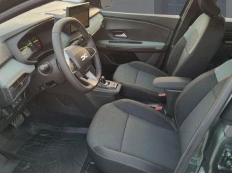 Dacia SANDERO STEPWAY ECO-G 120 CH AUTO EXTREME AVEC CLIM AUTO PACK CONDUIT ET PACK HIVER