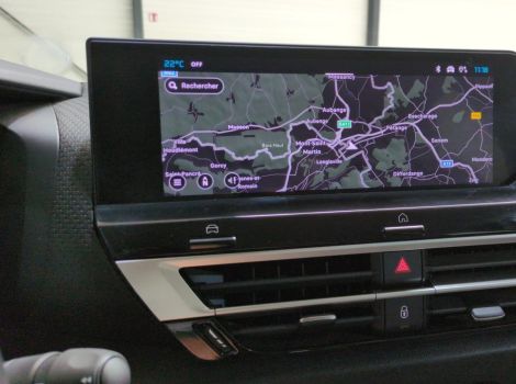 Citroën C4 HYBRIDE 145 CH BVA E-DCS6 PLUS AVEC CAMERA DE RECUL ET NAVI