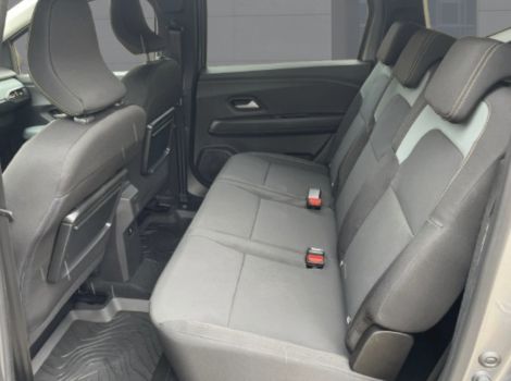 Dacia JOGGER ECO-G 120 CH EXTREME 7 PLACES AVEC PACK CONDUITE CAMERA MULTIVUE EXTENDED GRIP ET PACK HIVER