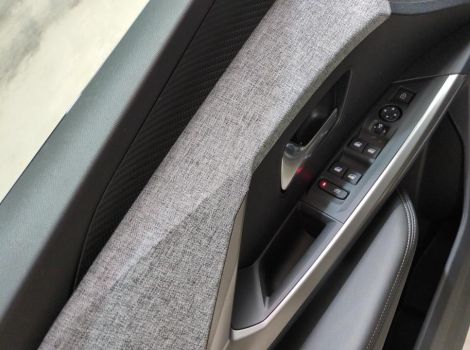 Peugeot 3008 HYBRID 145 BVA E-DCS6 ALLURE AVEC JANTES 19 ET NAVI