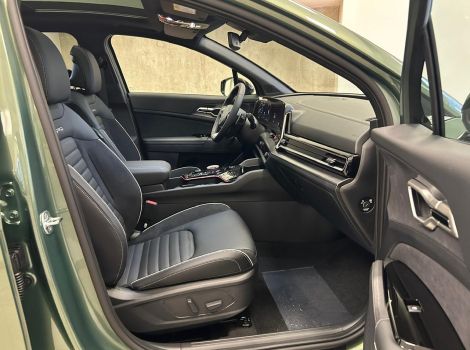 Kia SPORTAGE 1.6 T-GDI 180 CH MHEV GT-LINE PREMIUM DCT7 4WD AVEC SYSTEME AUDIO HARMAN/KARDON TOIT PANO JA19 ET TABLEAU DE BORD SUPERVISION 12.3"