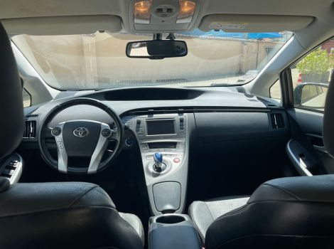 Toyota PRIUS 136 CH LOUNGE 17