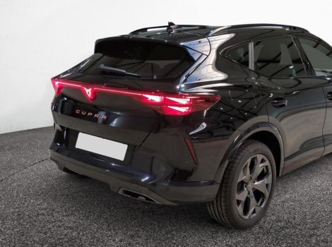 Cupra FORMENTOR NOUVEAU 1.5 ETSI HYBRID 150 CH BVA DSG7 V AVEC ATTELAGE ET SIEGES CHAUFFANTS