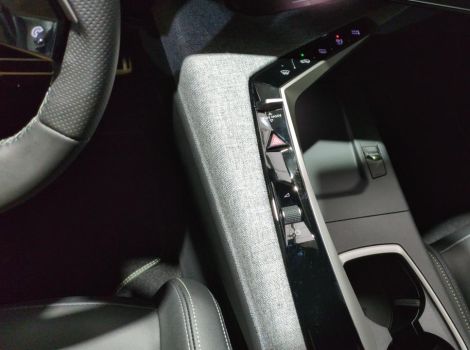 Peugeot 3008 HYBRID 145 BVA E-DCS6 GT AVEC CAMERA 360 ET DRIVE ASSIST PLUS