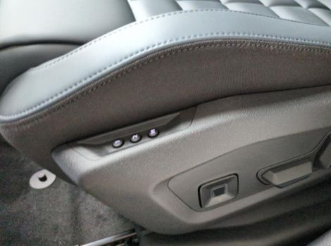 Citroën C5 AIRCROSS NOUVEAU HYBRIDE 145 BVA E-DCS6 MAX AVEC PARE-BRISE CHAUFFANT
