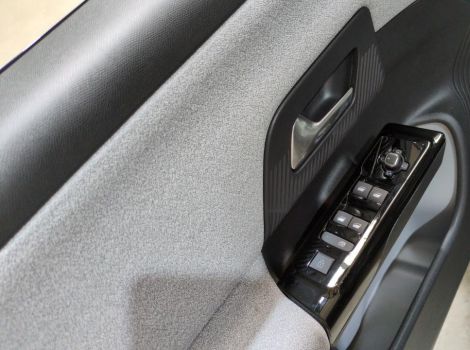 Citroën C5 AIRCROSS NOUVEAU HYBRIDE 145 BVA E-DCS6 MAX AVEC AMBIANCE HYPE GREY ET PACK HIVER ETENDU