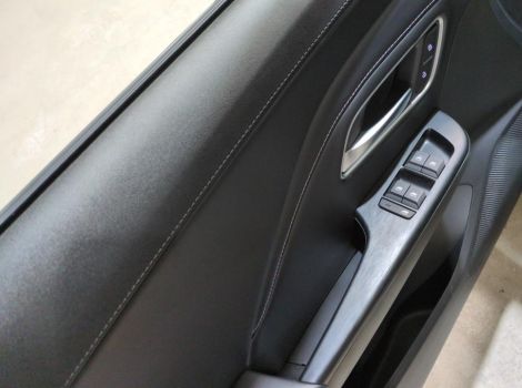 MG ZS 1.5 L HYBRIDAVEC 197 CH BVA LUXURY ET TOIT PANO
