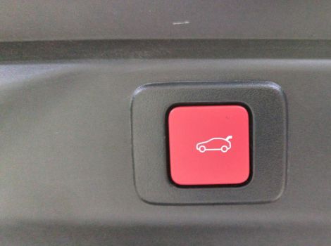 Peugeot 3008 HYBRID 145 BVA E-DCS6 GT AVEC TOIT PANO ET PACK 360 VISION & DRIVE ASSIST