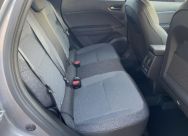 Renault CAPTUR 4 MILD HYBRID 140 CH EDC TECHNO AVEC CONSOLE FLOTTANTE SIEGES CHAUFFANTS ET ROUE DE SECOURS