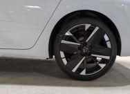 Peugeot 308 NOUVELLE BLUEHDI 130 S&S BVA EAT8 GT