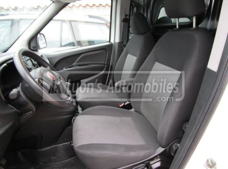 Fiat DOBLO CARGO 1.3 MJT 95 CH CH1 LOUNGE AVEC CLIM