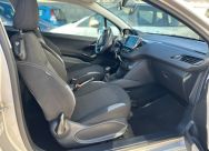 Peugeot 208 82 CH ESSENCE/GPL ORIGINE PEUGEOT ACTIVE AVEC CLIMATISATION ET JANTES ALUMINIUM