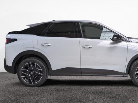 Peugeot 3008 HYBRID 145 BVA E-DCS6 ALLURE AVEC JANTES 19 ET NAVI